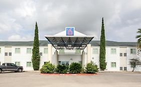 New Braunfels Motel 6